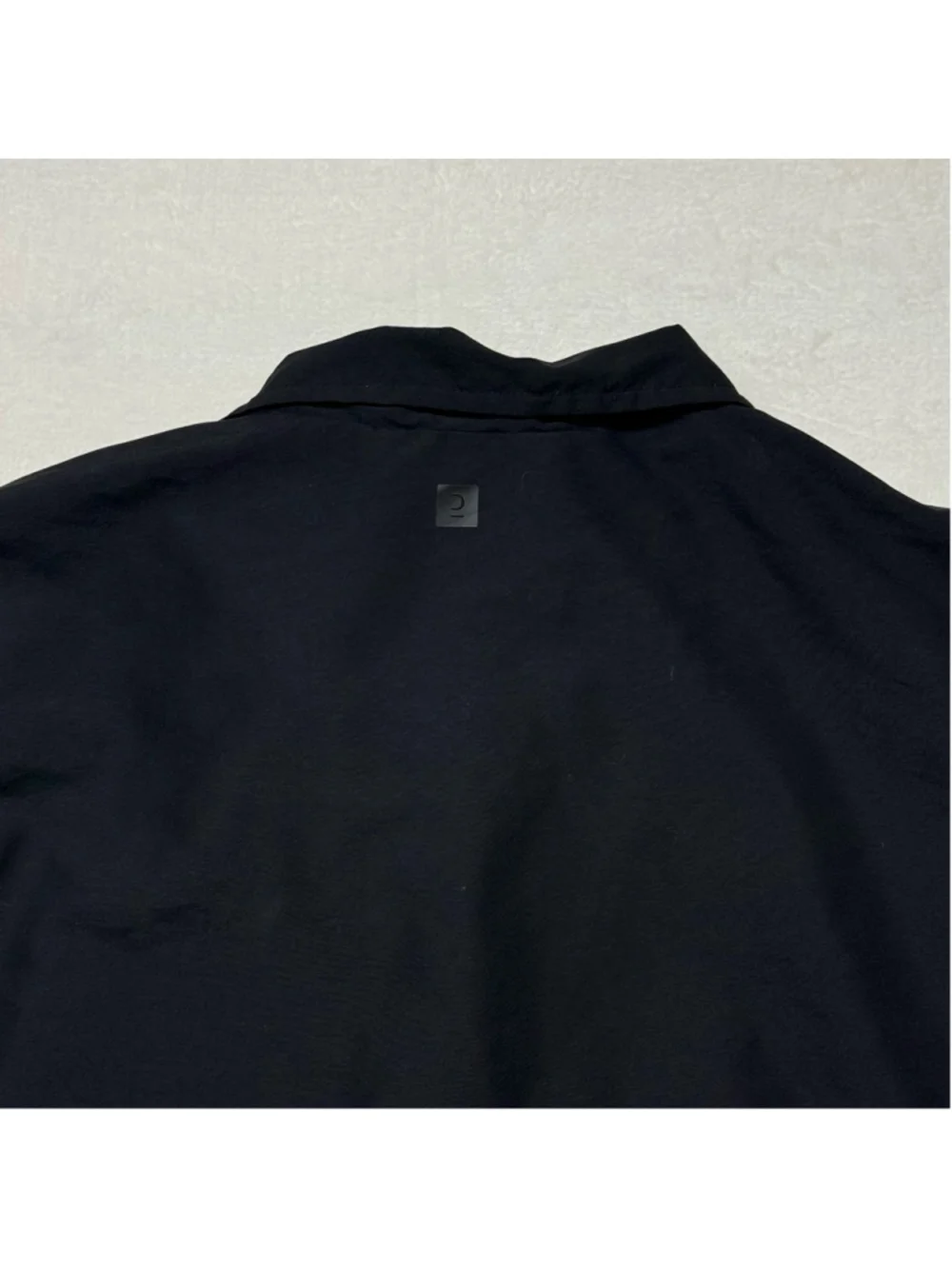 Men's Decathlon Domyos Black Windbreaker Jacket Mesh Lining XL
